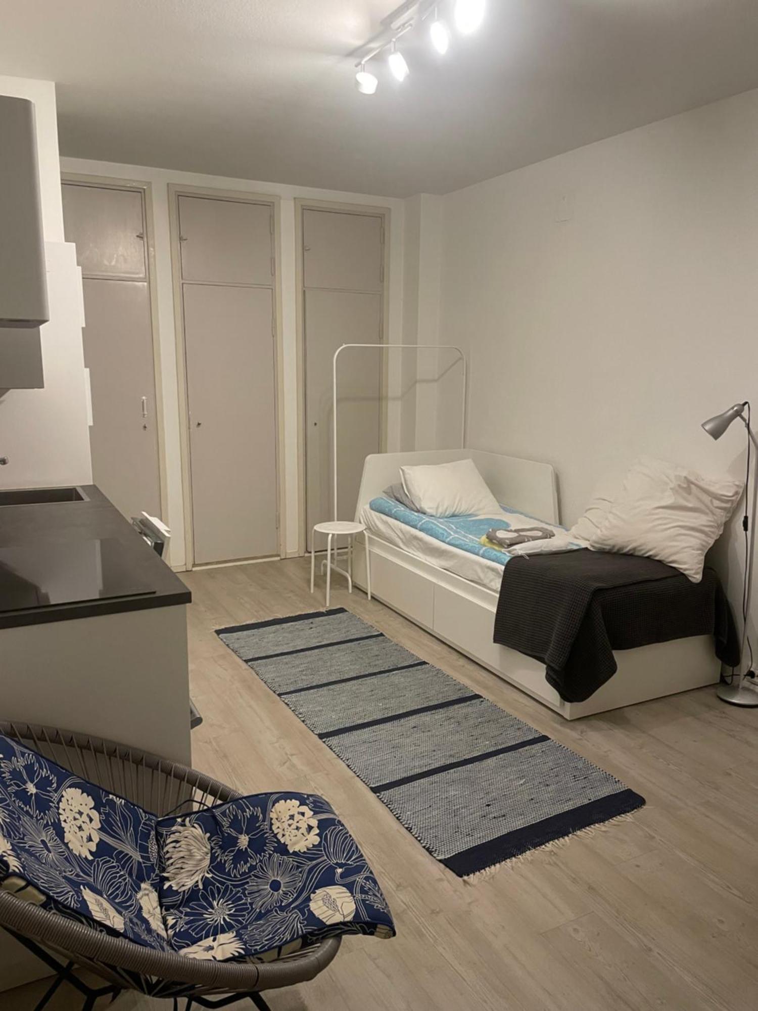 Modern With Own Patio Apartment